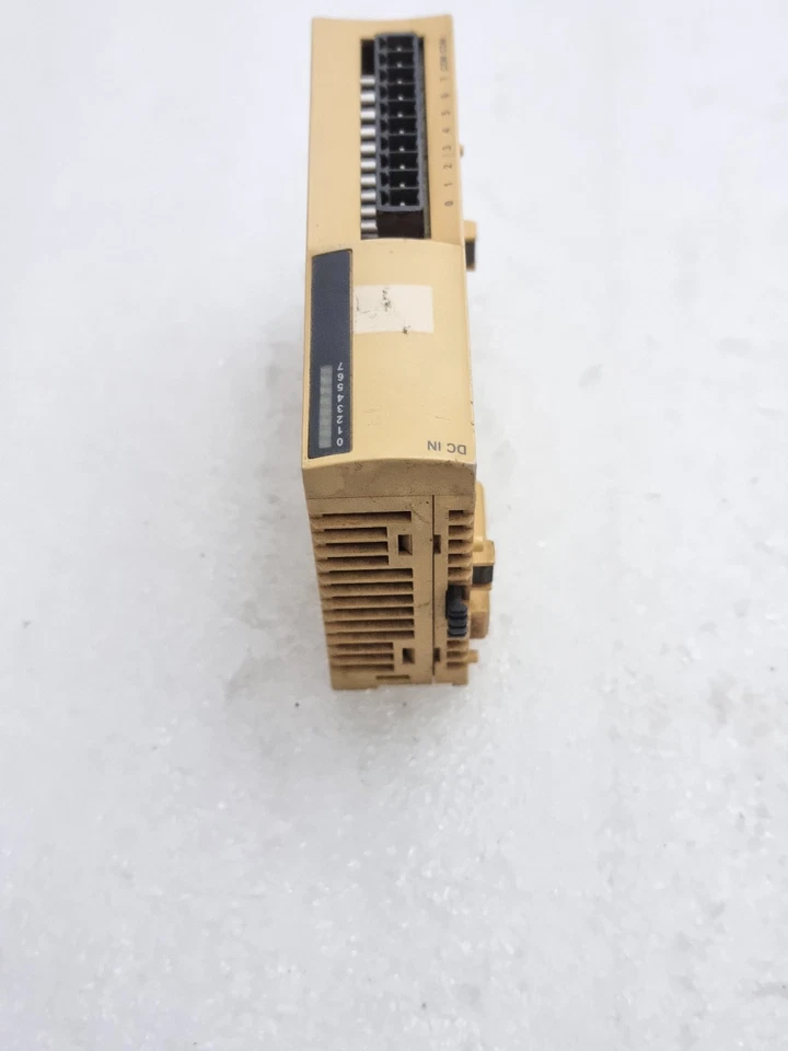 SCHNEIDER ELECTRIC TWDDDI8DT TWIDO DC IN PLC MODULE TWDDDI8DT
